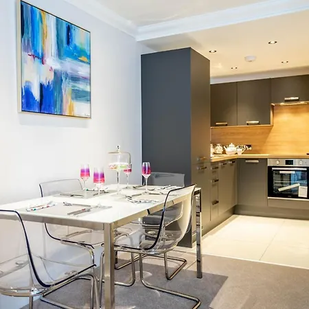 Апартаменты 5 London Mews Йорк Экстерьер фото