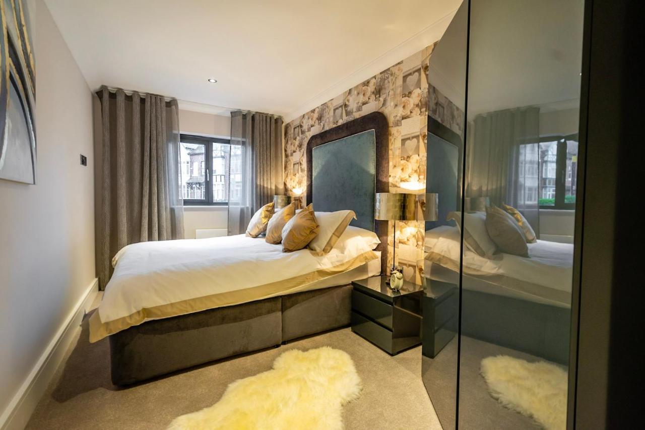 Apartment 5 London Mews York